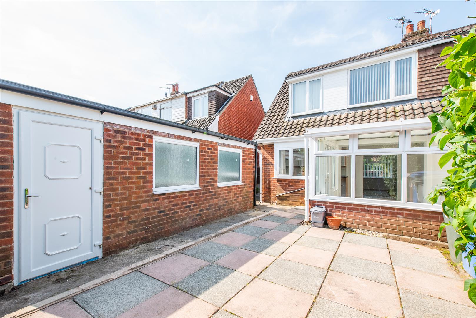 Howe Grove, Chorley